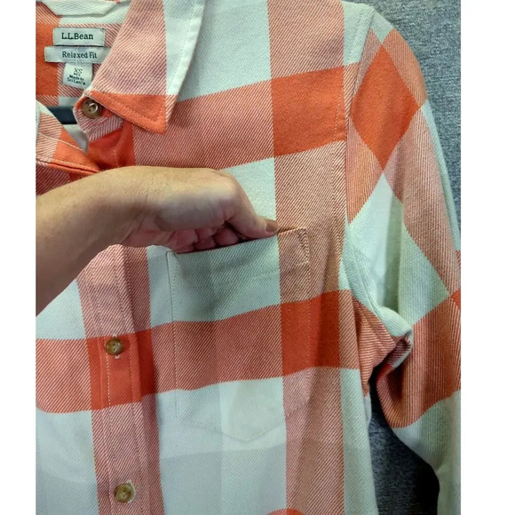 L.L.Bean Women's Soft-Brushed Flannel Shirt Jacket with Pockets Plaid XS - Picture 3 of 12